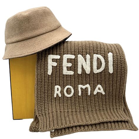 cappello e sciarpa fendi bimbo|Fendi Kids Collezione Bambini e Neonati .